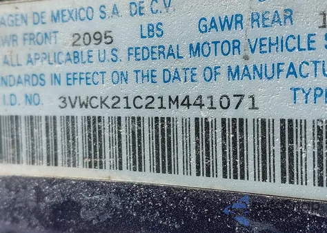 2001 Volkswagen New Beetle Gls from USA, damaged, VIN 3VWCK21C21M441071